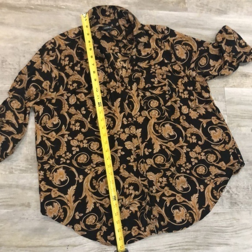 Torrid Blouse Top Georgette Button-Down Pullover … - image 7